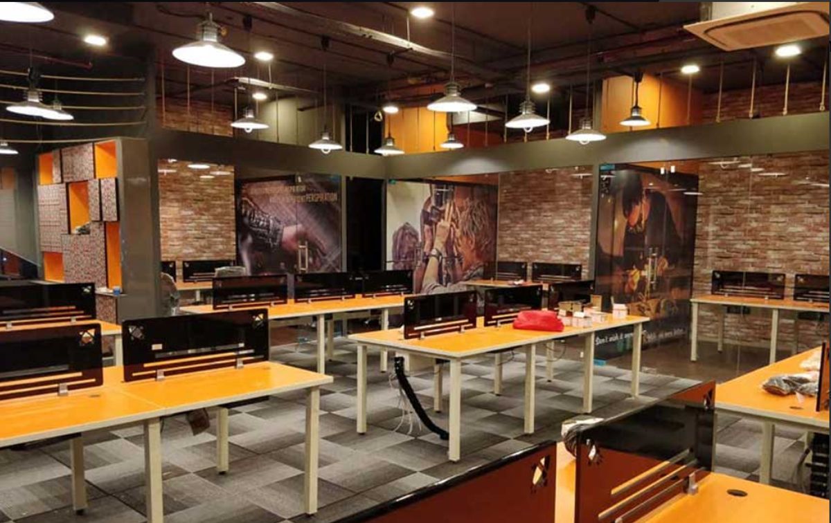 Incuspaze - Princess Business Skyline